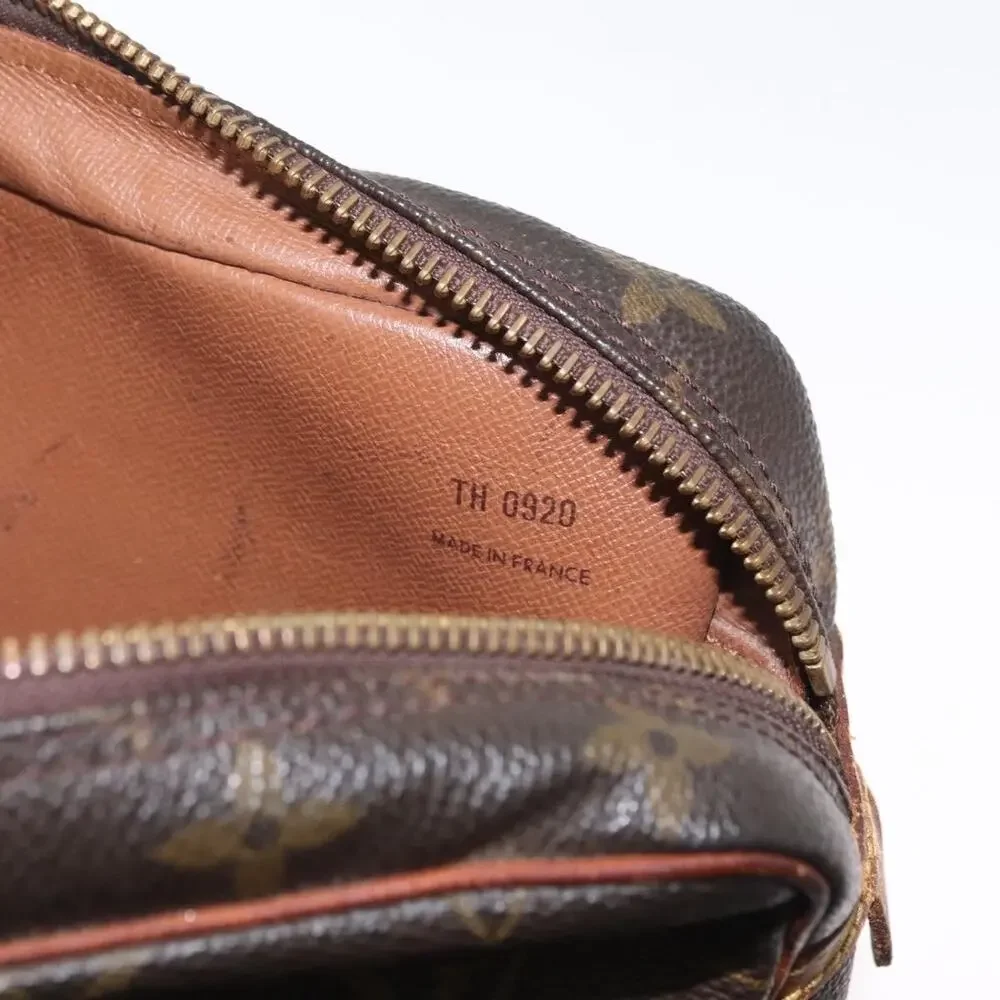 Louis Vuitton height width